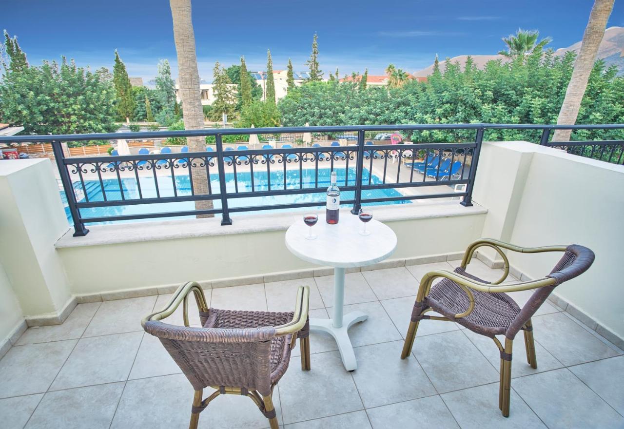 Dionysos Apartments & Studios Stalida エクステリア 写真